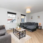 Large Modern Home, Free Parking, Families And Contractors Welcome Holiday home Bristol