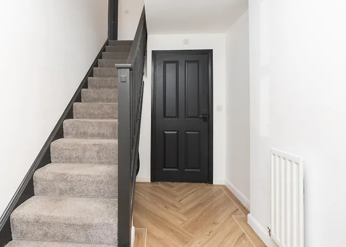 Nyaraló Large Modern Home, Free Parking, Families And Contractors Welcome Bristol